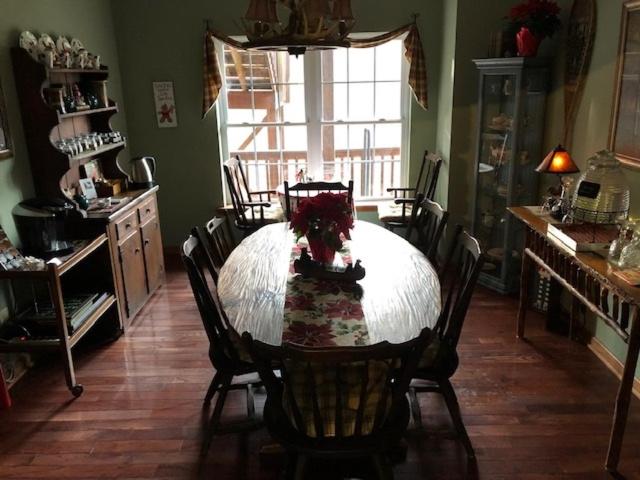 חדר סטנדרט, Long Mountain Lodge Bed & Breakfast