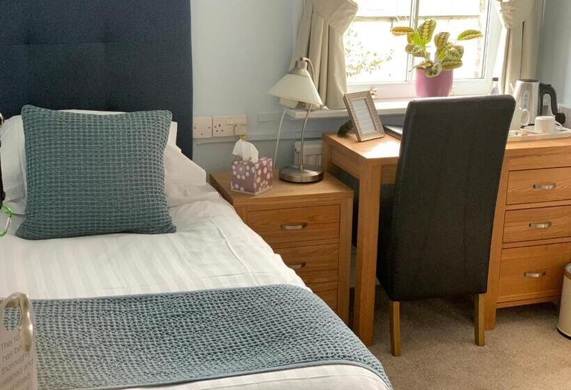 غرفة قياسية فردية, Somerville House