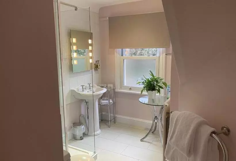 Standard-huone, Somerville House