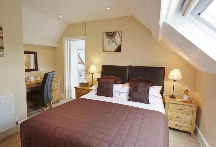 غرفة قياسية, Somerville House