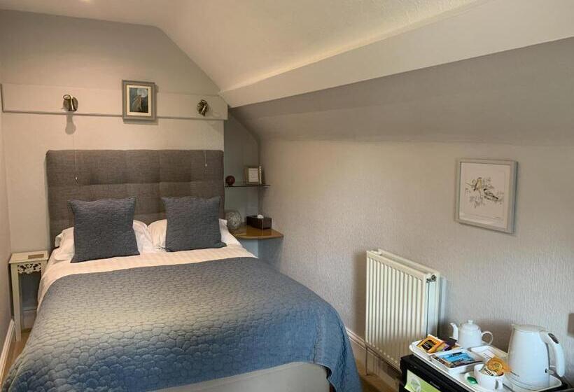 غرفة قياسية, Somerville House