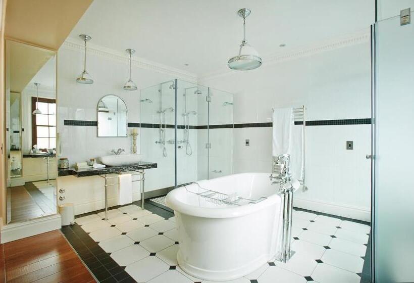 Люкс Deluxe Вид на Море, St James Guesthouses