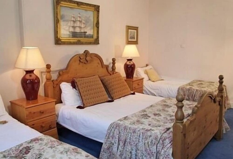 スタンダードトリプルルーム, The Georgian House