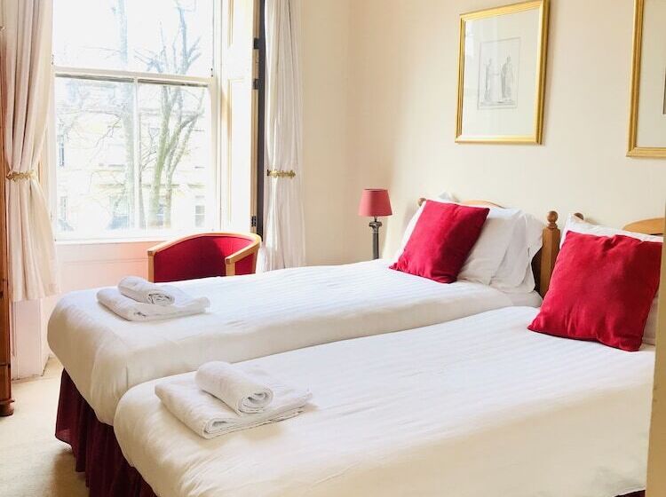 スタンダードルーム, The Georgian House