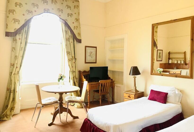 スタンダードスタジオ, The Georgian House