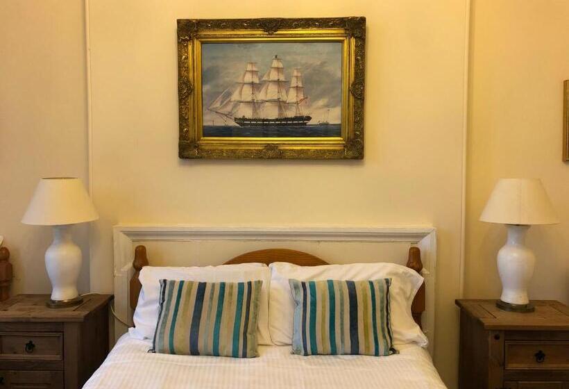 ファミリールーム, The Georgian House