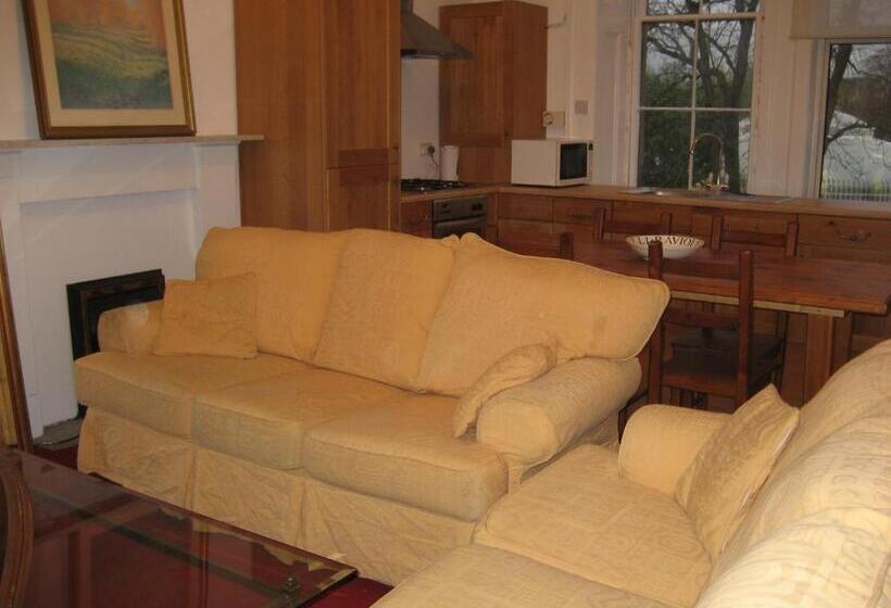 ２ベッドルームアパートメント, The Georgian House