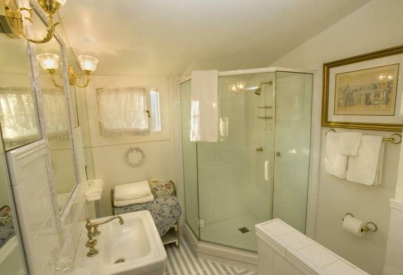 스탠다드 룸, The Bissell House Bed & Breakfast