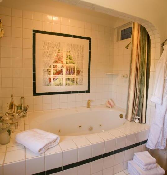 스탠다드 룸, The Bissell House Bed & Breakfast