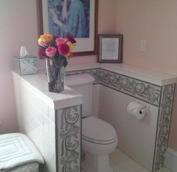 스탠다드 룸, The Bissell House Bed & Breakfast