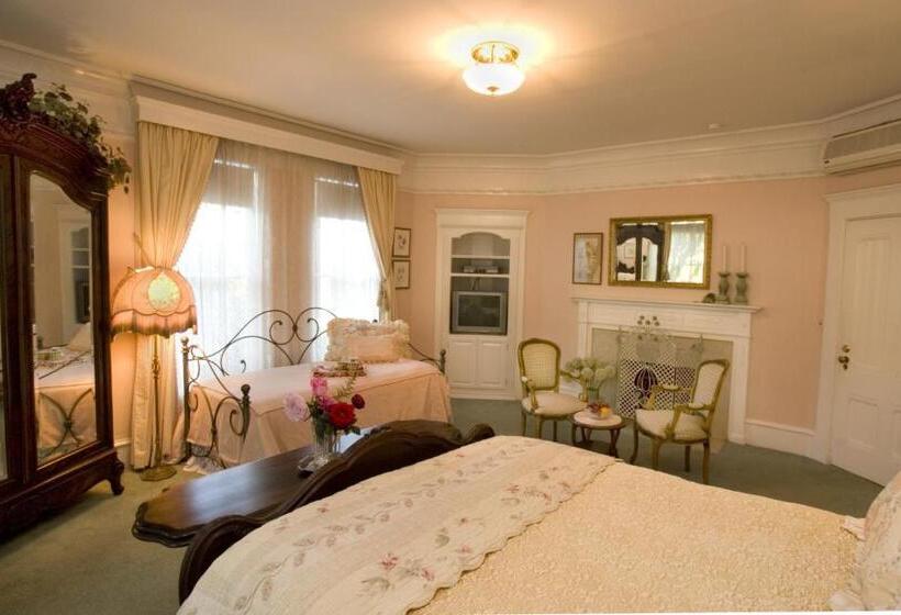 스탠다드 룸, The Bissell House Bed & Breakfast