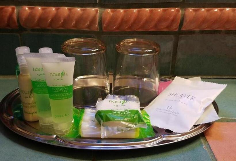 غرفة ديلوكس سرير كينج, Topanga Canyon Inn Bed And Breakfast