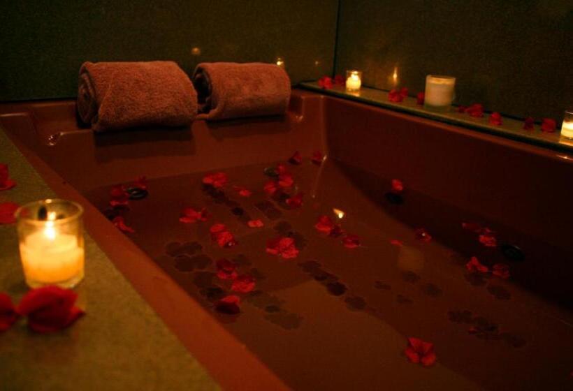 غرفة ديلوكس سرير كينج, Topanga Canyon Inn Bed And Breakfast