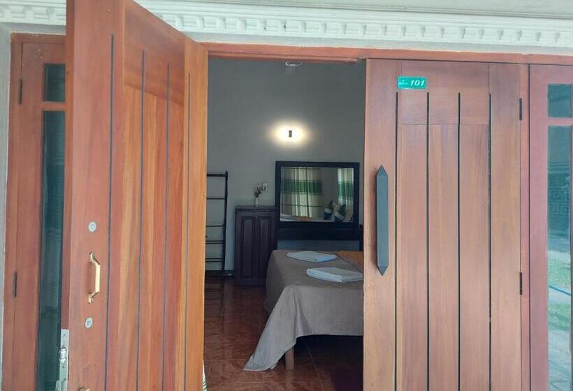 Номер Deluxe, Green Light Holiday Village