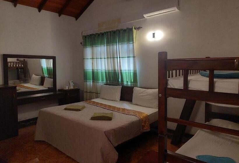 디럭스 패밀리 룸, Green Light Holiday Village