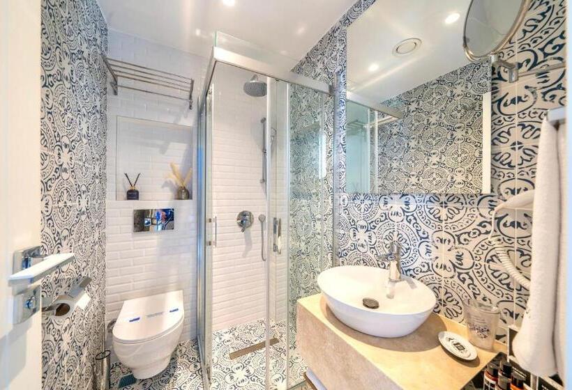 Apartamento 1 Dormitório Vista Piscina, Noa Suite Hotel   Adults Only