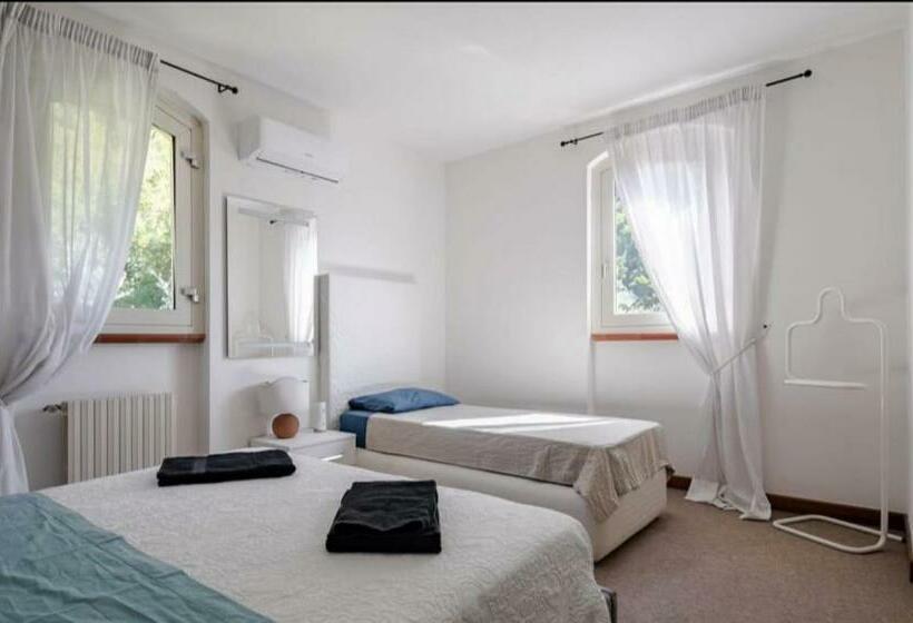 فيلا غرفة نوم واحدة مع مسبح, Villa Con Piscina Privata   Vista Panoramica   7s   20 Guest