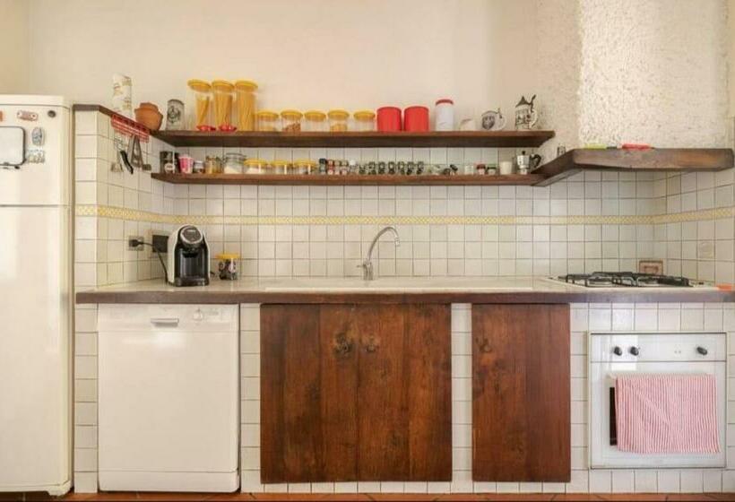 فيلا غرفة نوم واحدة مع مسبح, Villa Con Piscina Privata   Vista Panoramica   7s   20 Guest