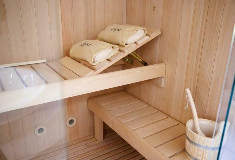 סוויטת ג'וניור, Ai Pozzi Di Lenola