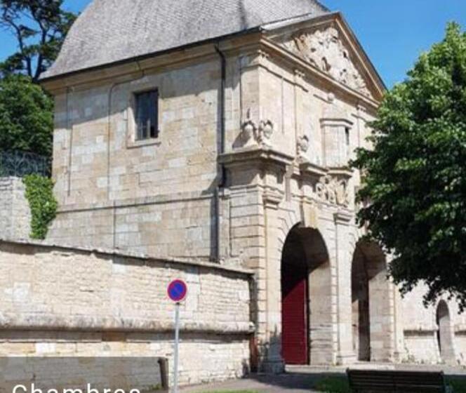 غرفة قياسية داخلية, La Mouche Villa Chambre Familiale Piscine