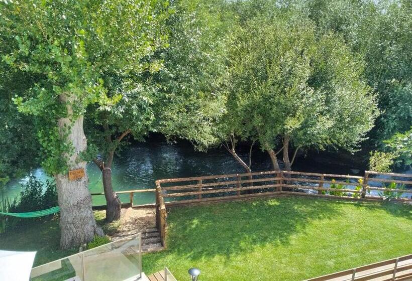 プールビュースタンダードルーム, Moinho Real