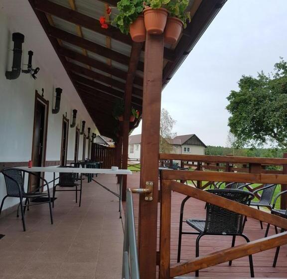 Четырехместный Номер Стандарт, Leśny Dworek Pokoje Nad Jeziorem