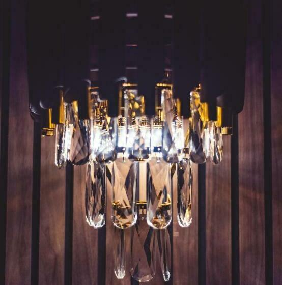 اتاق لوکس, Impossible Motel