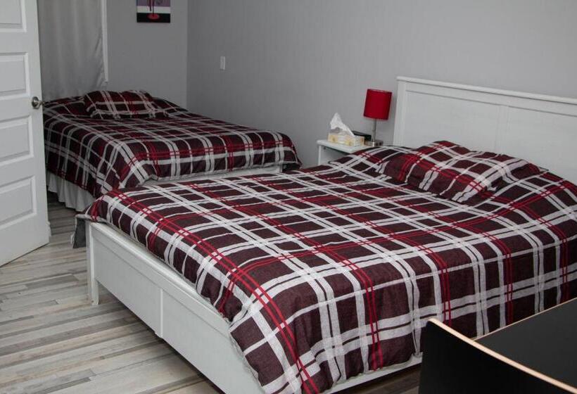 חדר סטנדרט לארבעה נוף לים, Motel De La Mer