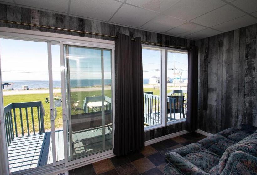 إستوديو قياسى مطل على البحر, Motel De La Mer