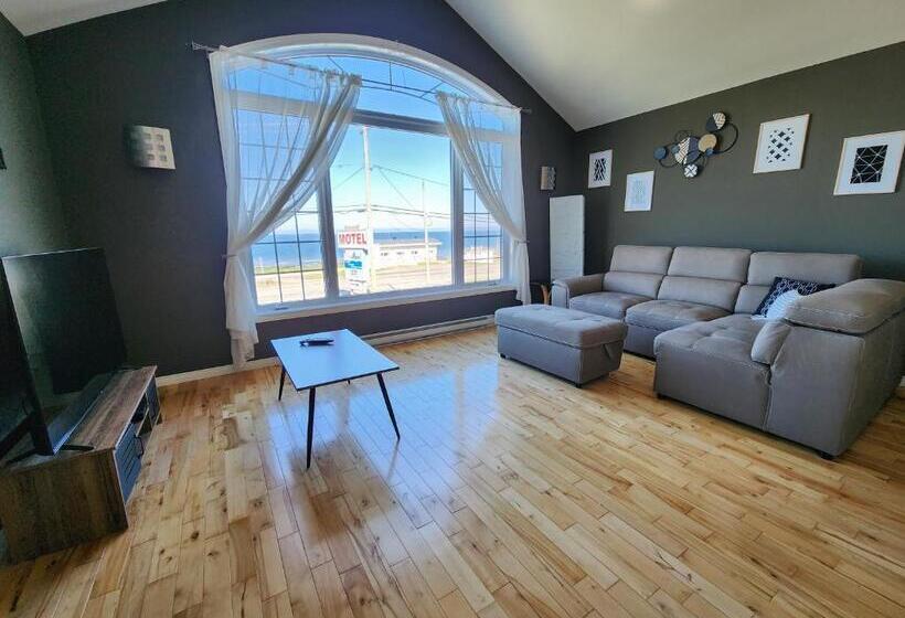 דירת חדר דלוקס, Motel De La Mer