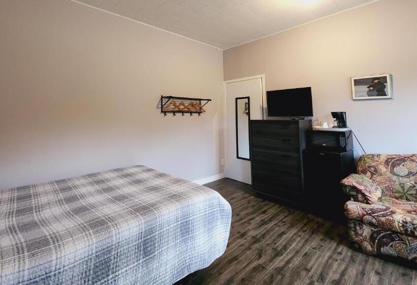 חדר אקונומי, Motel De La Mer