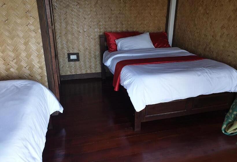 اتاق لوکس با چشم‌انداز دریا, Miley Lodging Restobar