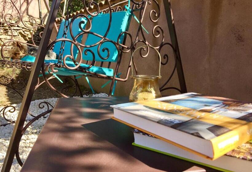 غرفة سوبيريور سرير كينج, Chambres D Hôtes Et Gîtes Les Restanques