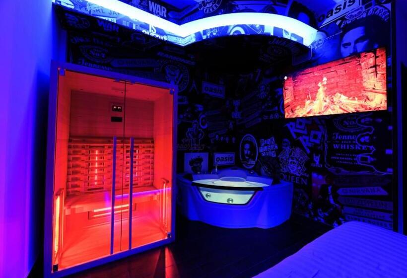 Люкс Кровать Кинг, Artemide Fiore Club B&b Suite Spa