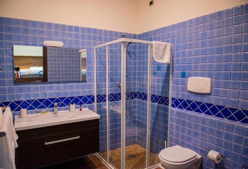 Четырехместный Номер Стандарт, Artemide Fiore Club B&b Suite Spa