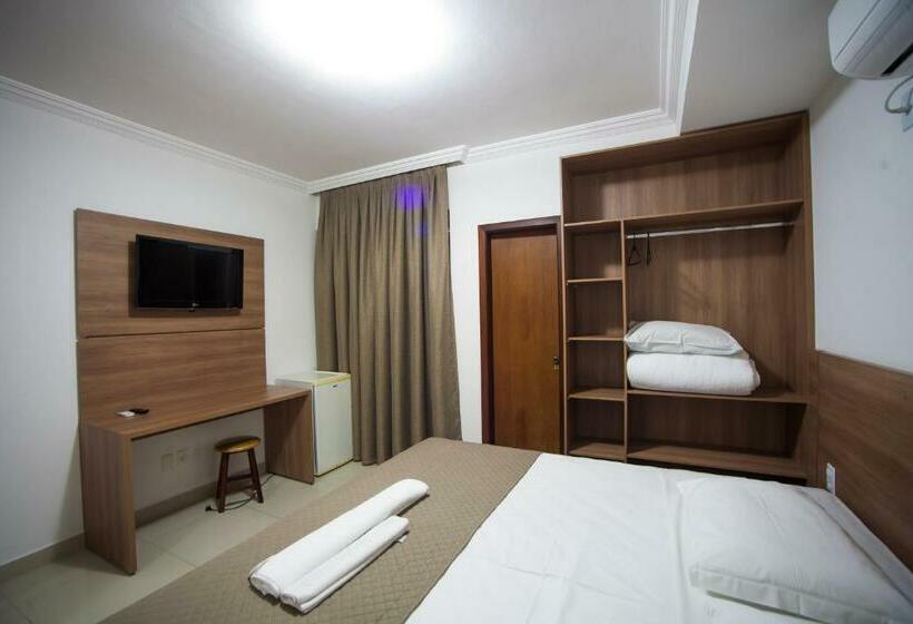 带大床的标准间, Centerminas Palace