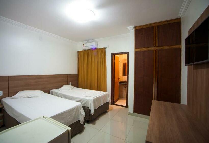 标准间, Centerminas Palace