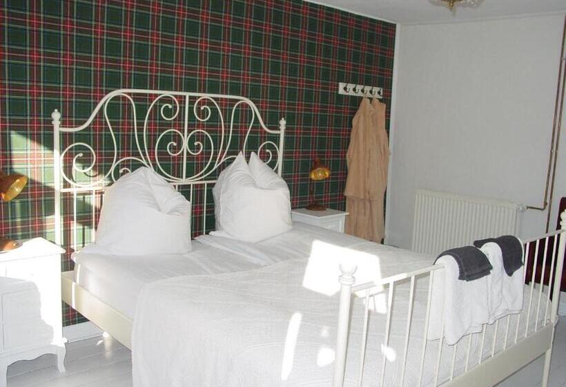 Номер Стандарт Совместная Ванная, Robert S Bed & Breakfast