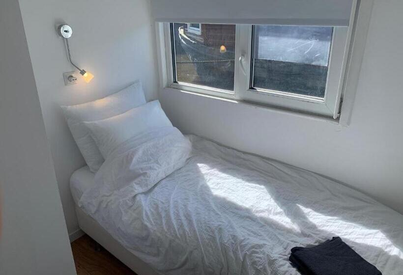 آپارتمان 2 خوابه, Tiny Houseboat B&b On The Amstel River