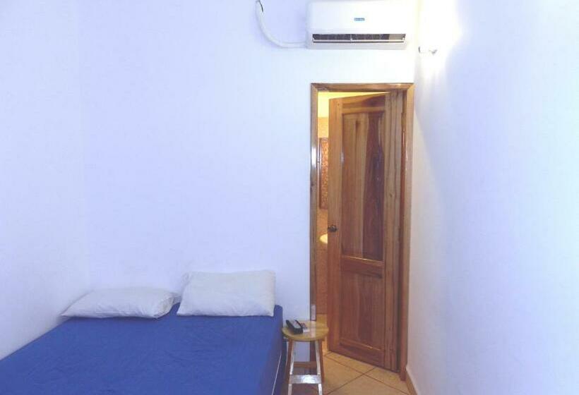 수피리어 룸, Hostal Yaku Montañita