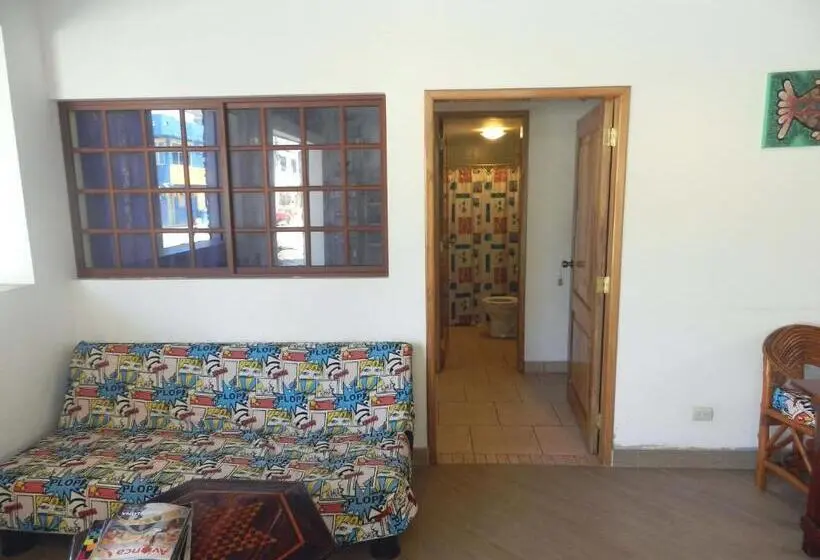 デラックスファミリールーム, Hostal Yaku Montañita