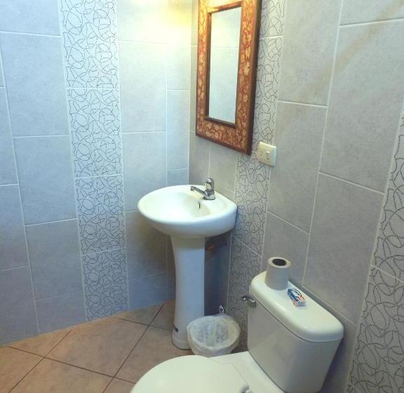 디럭스 룸, Hostal Yaku Montañita