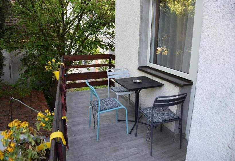 استودیوی لوکس, Sms Studios