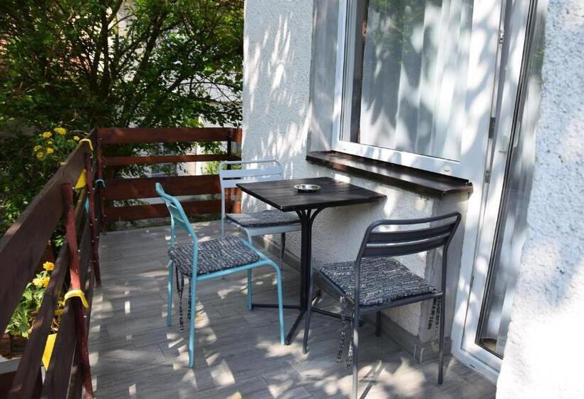 استودیوی لوکس, Sms Studios