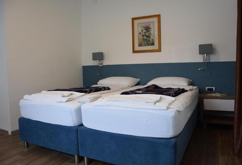 آپارتمان 1 خوابه, Sms Studios