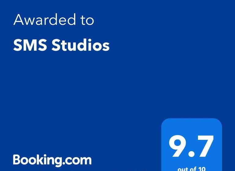 اتاق لوکس سه تخته, Sms Studios
