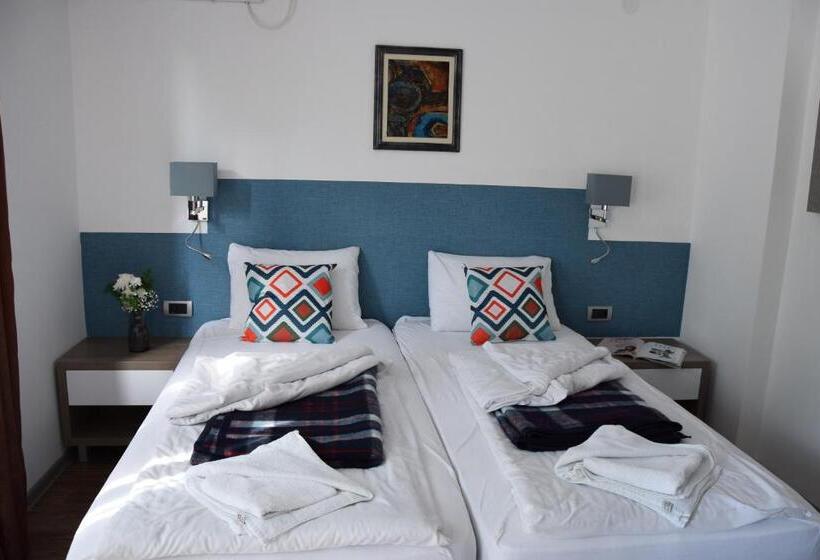 استودیوی لوکس, Sms Studios