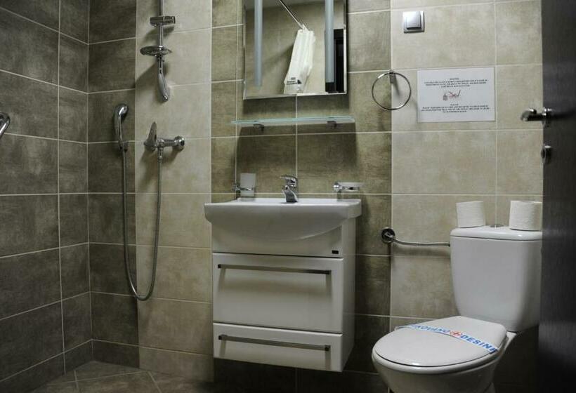 اتاق استاندارد, Clinic For Rehabilitation Vujan