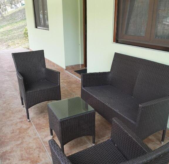 ویلای لوکس 1 خوابه, Clinic For Rehabilitation Vujan