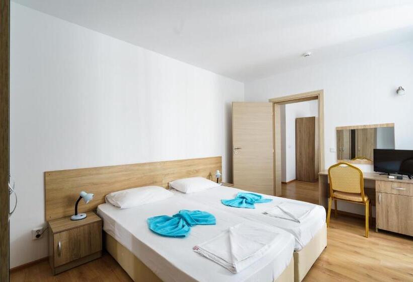 شقة غرفتين, Elitza